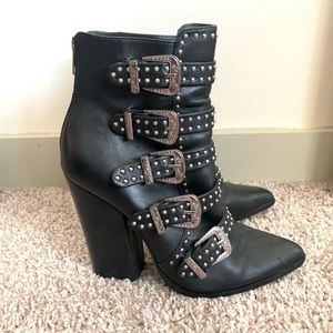 Steve Madden Comet Booties